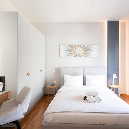 Classy Apartment In Koukaki, Walk To Metro & Acropolis أثينا المظهر الخارجي الصورة