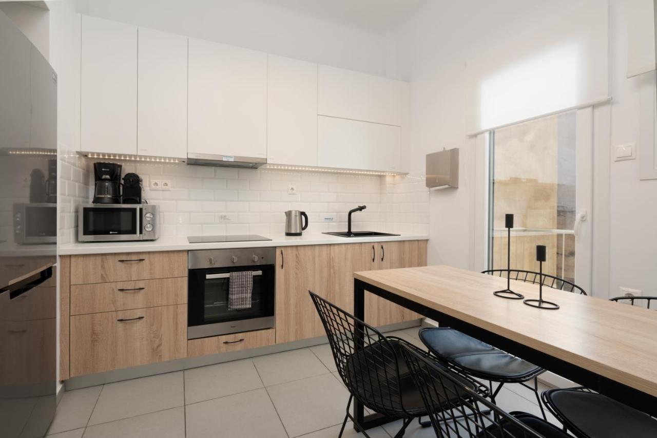 Classy Apartment In Koukaki, Walk To Metro & Acropolis أثينا المظهر الخارجي الصورة