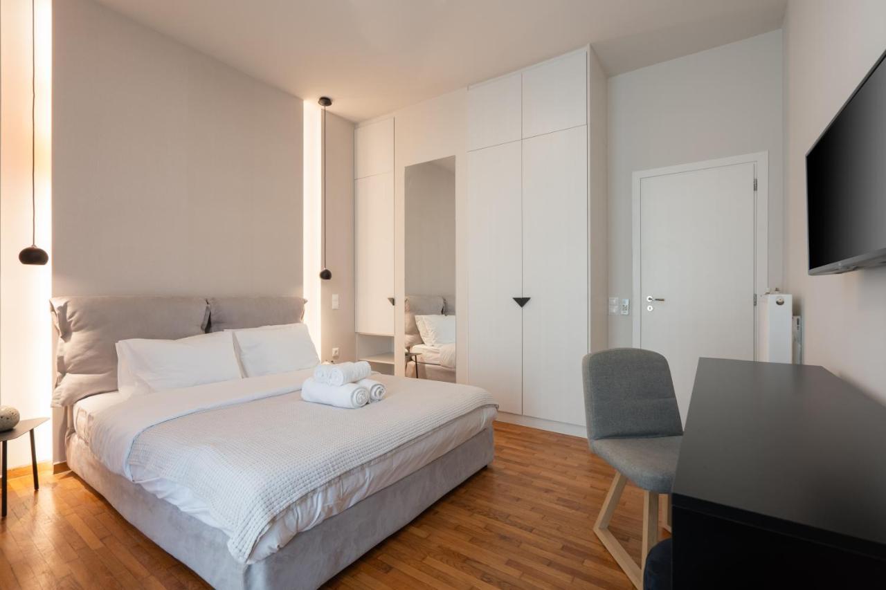 Classy Apartment In Koukaki, Walk To Metro & Acropolis أثينا المظهر الخارجي الصورة