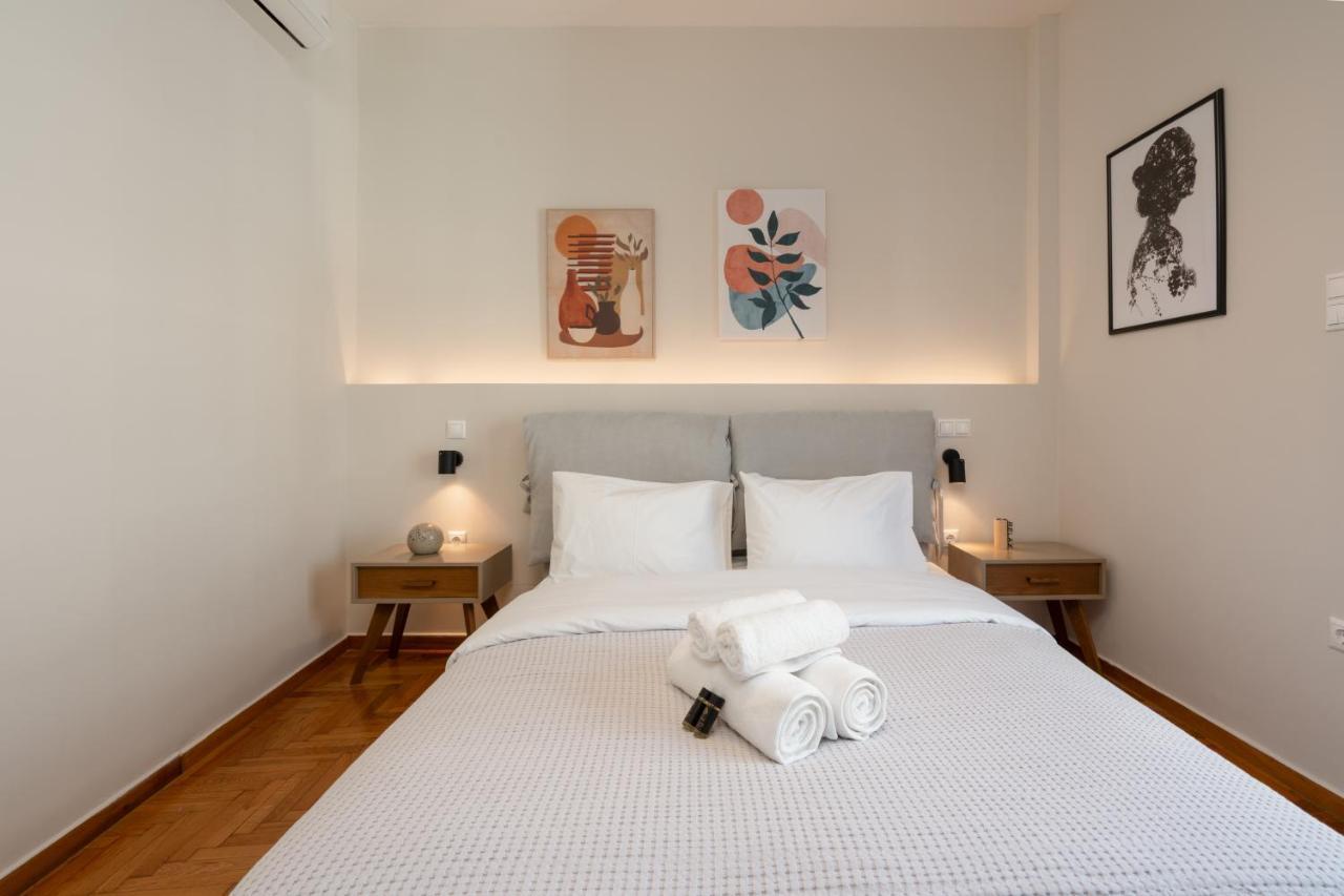 Classy Apartment In Koukaki, Walk To Metro & Acropolis أثينا المظهر الخارجي الصورة